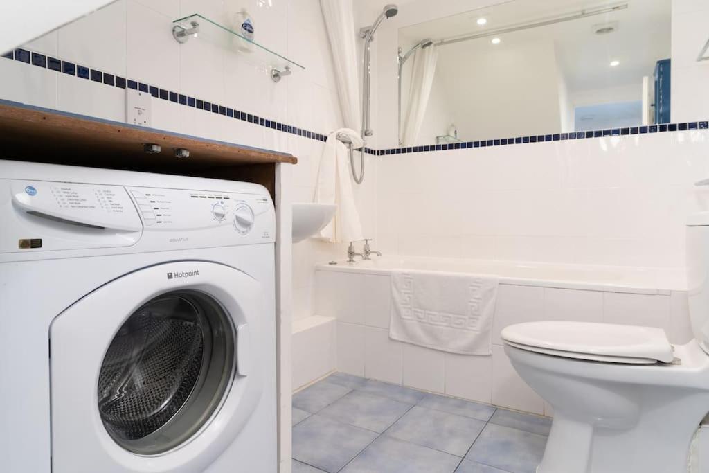 Stylish Cornish Village 3 Bedroom House Old * Newlyn