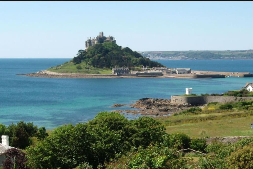 Stylish Cornish Village 3 Bedroom House Old Holiday home Newlyn