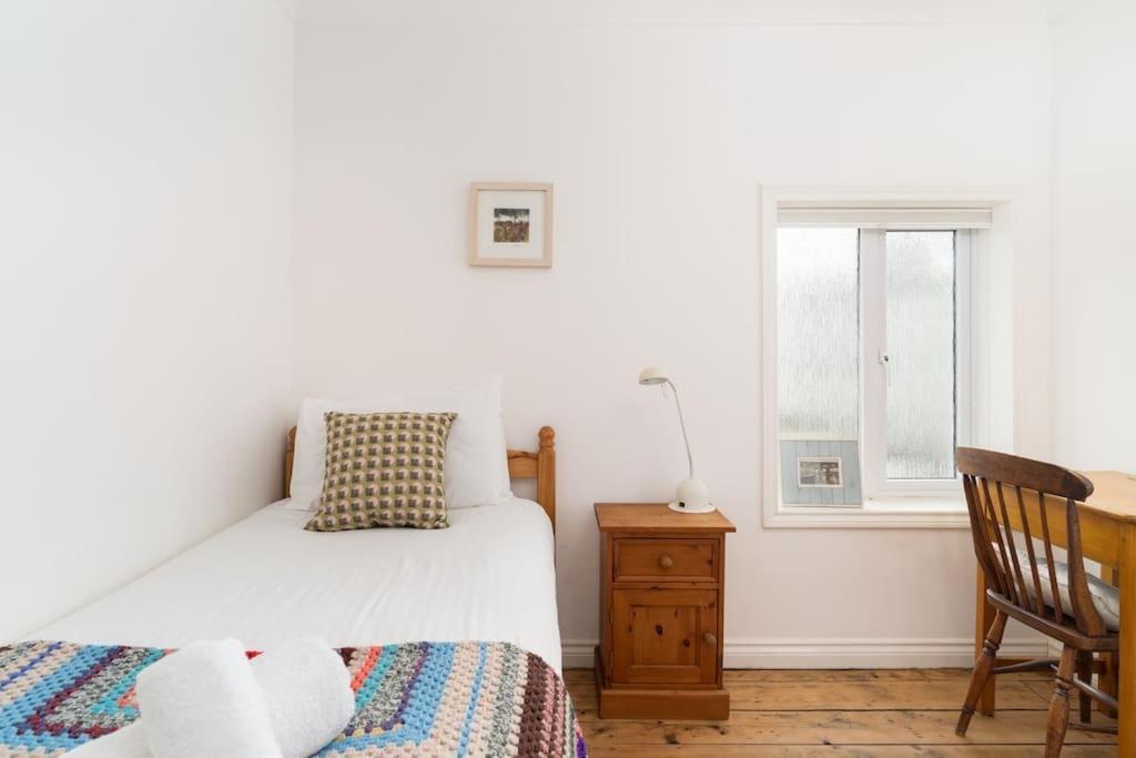 Stylish Cornish Village 3 Bedroom House Old * Newlyn